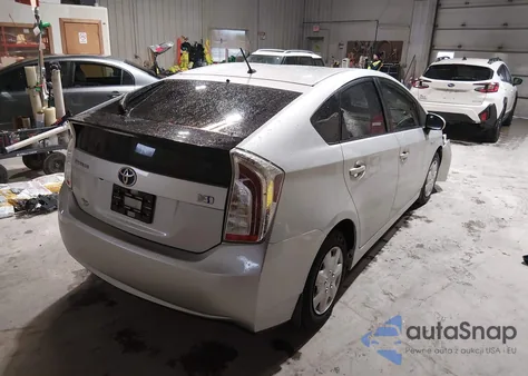 2015 Toyota Prius Two из США, поврежденный, VIN JTDKN3DU1F0437466